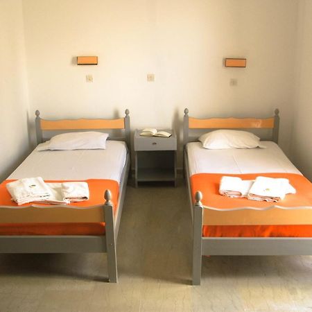 Monolithos Hotel Экстерьер фото