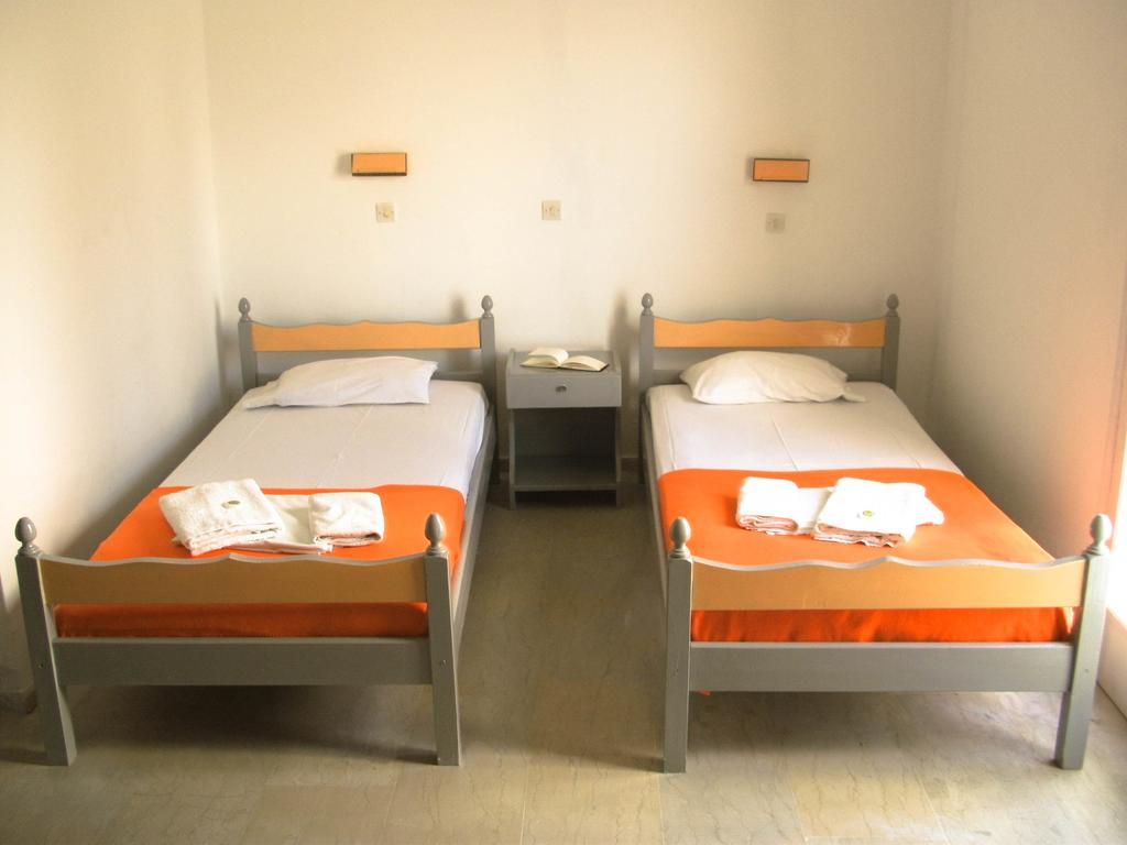 Monolithos Hotel Экстерьер фото