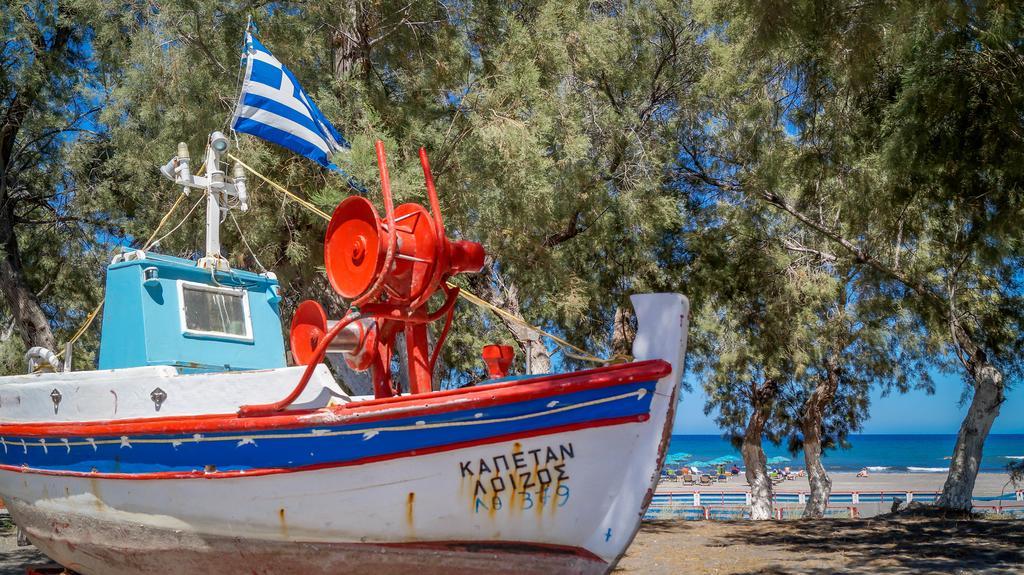 Monolithos Hotel Экстерьер фото