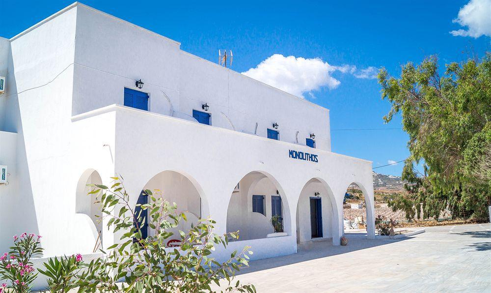 Monolithos Hotel Экстерьер фото
